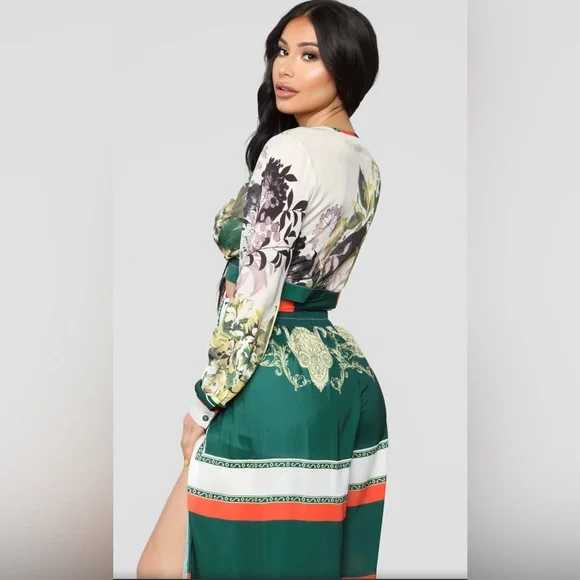 NWOT Fashion Nova Flower Vibes Wide Leg Pant Set matching long sleeve top Large - Picture 5 of 9